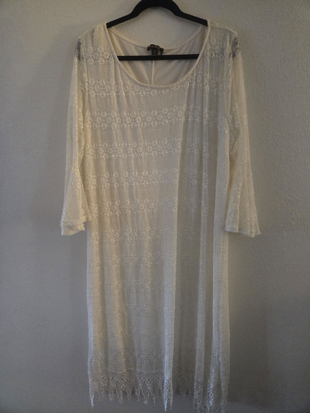 Lace Midi Dress in Ivory - Women's Elegant Scoop Neck